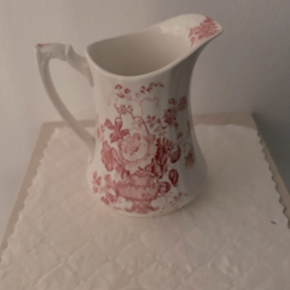 “Charlotte” Alfred Meakin pitcher pink.